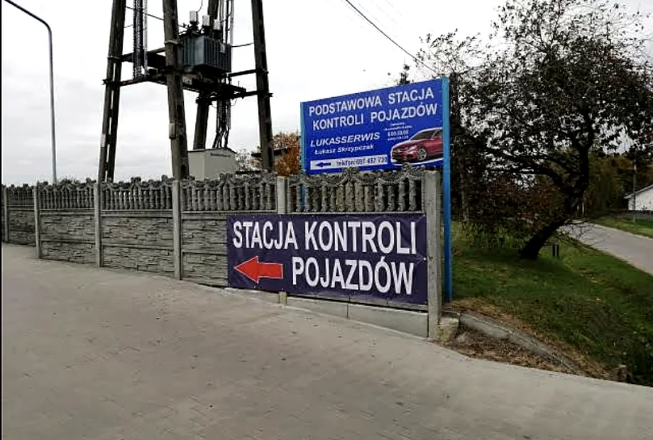 Oznakowanie dojazdu do stacji kontroli pojazdów